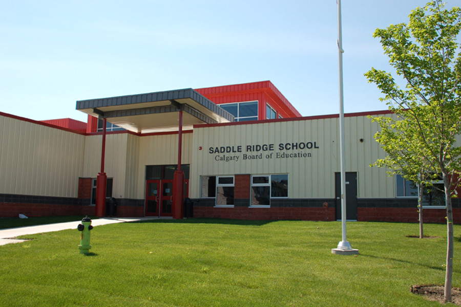 Saddleridge school exterior