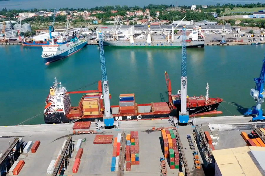 port with storage containers