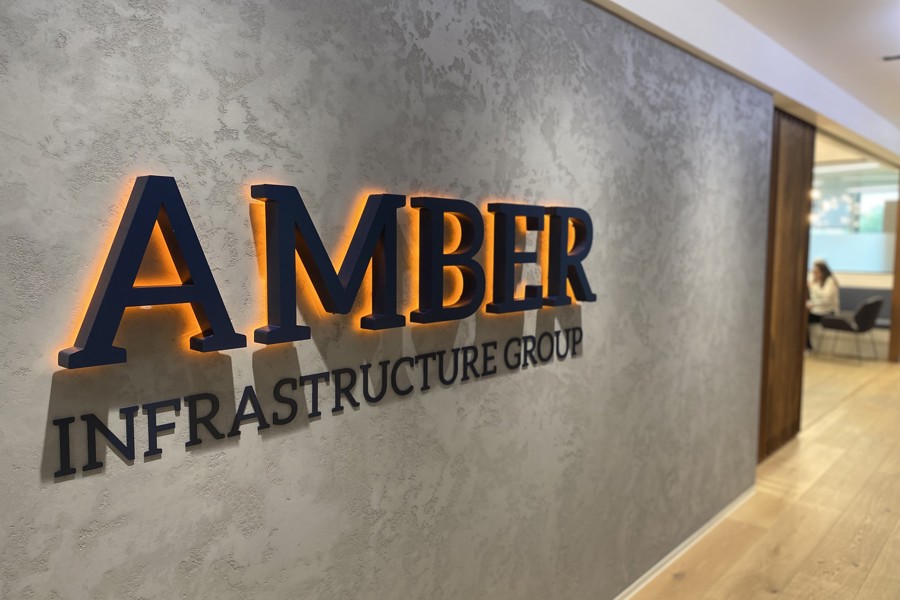 Amber infrastructure sign