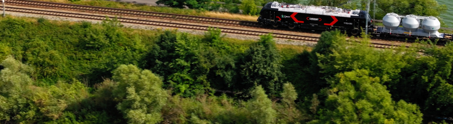 Cargounit train on tracks